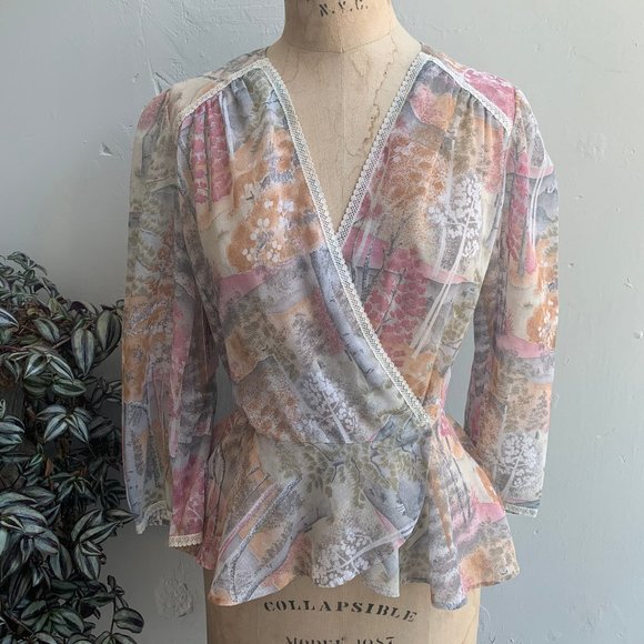 Vintage Tops - 1970s Gauzy Boho Blouse with Novelty Tree Print